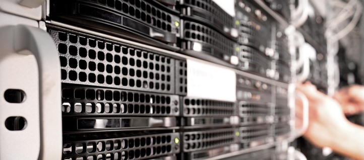 Experts Weigh in on Microsoft SQL Server’s Compatibility with Linux | DBmaestro blog